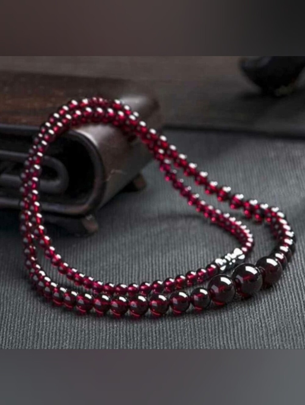 Natural Garnet Genuine Garnet Beads Graduating Design Handmade 18 1/2" NWT